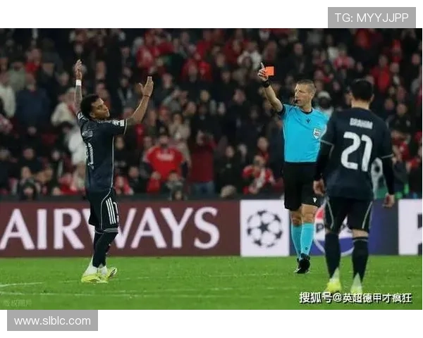 皇马危机:战术混乱加剧内部裂痕,豪门光环黯淡? 皇马危机:战术混乱加剧内部裂痕,豪门光环黯淡?