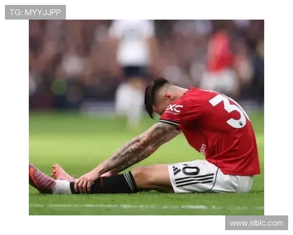 曼联成绩有所改善，但问题持续积累，稳定性面临考验